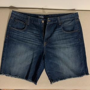 Mossino Boyfriend Jeans Bermuda Short Size 14